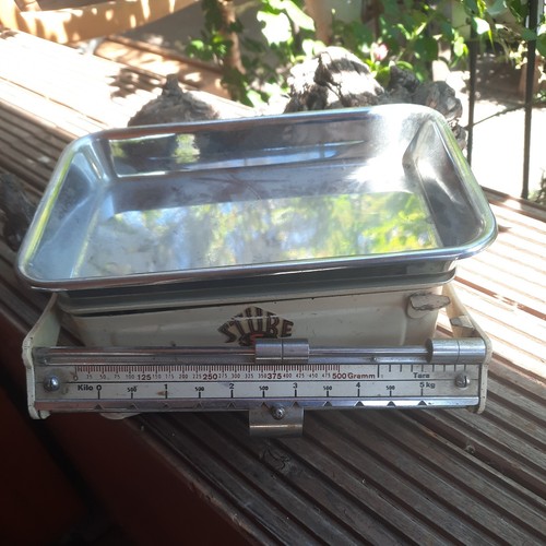 Alte kleine stube waage - alte,